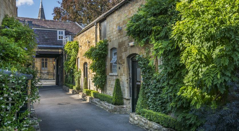 The White Hart Royal, Moreton-In-Marsh, Cotswolds Экстерьер фото