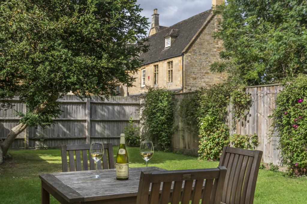 The White Hart Royal, Moreton-In-Marsh, Cotswolds Номер фото